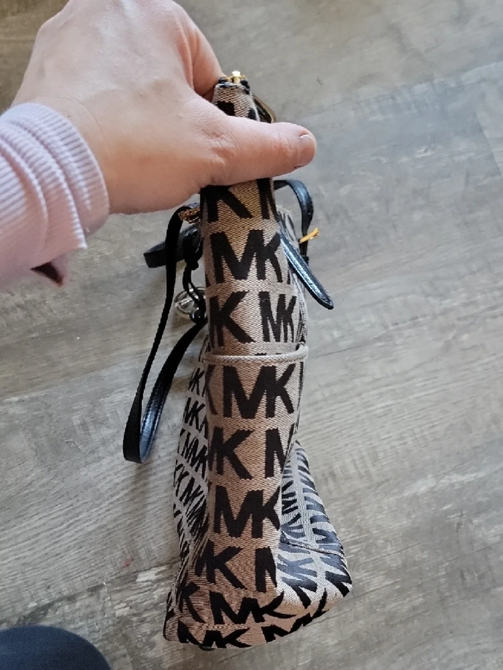 Michael Kors Beige and Black MK Logo Tote with Gold Charm